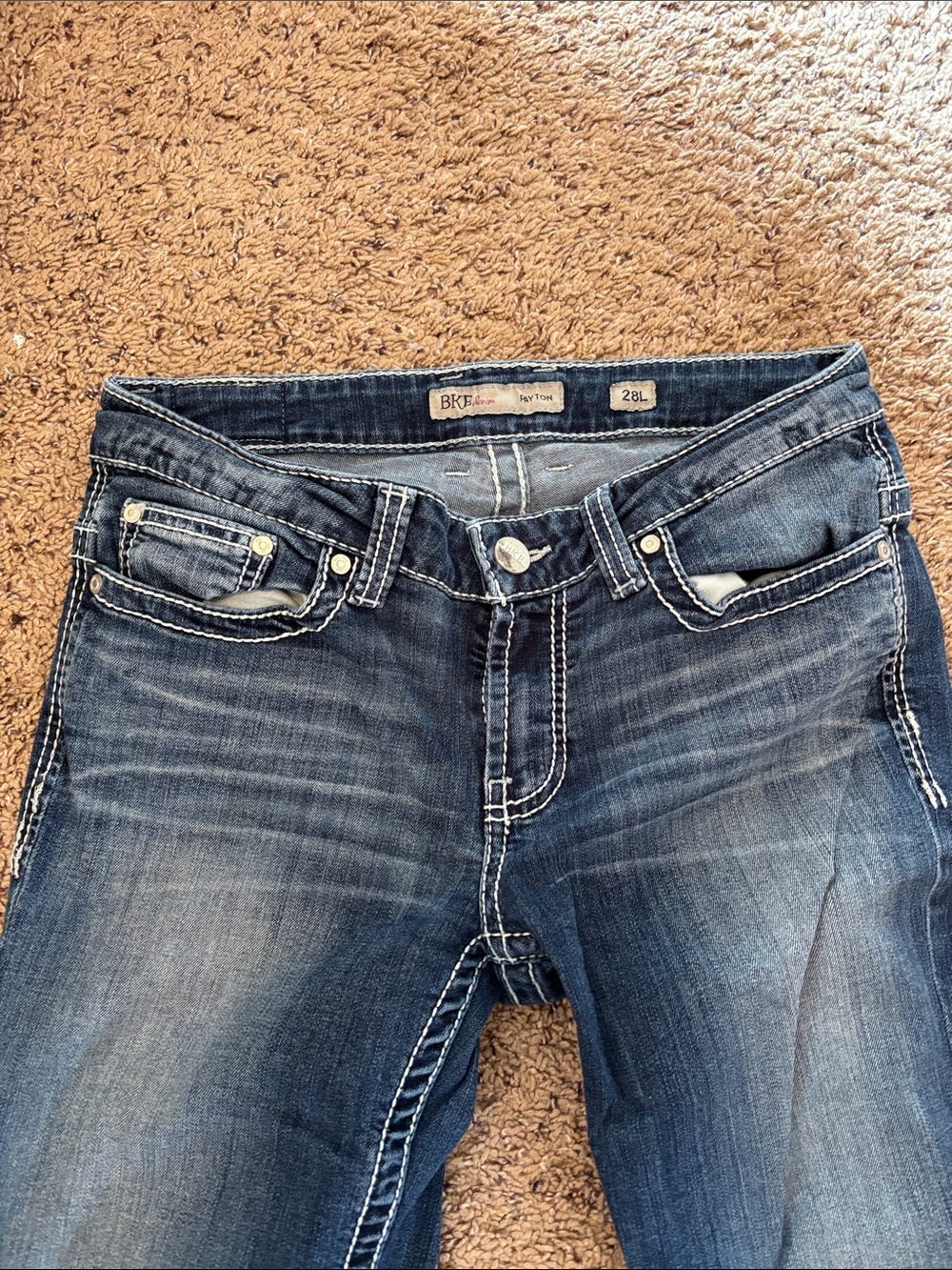 BKE Women’s Boot Cut Jeans in Dark Wash Blue - Picture 5 of 11